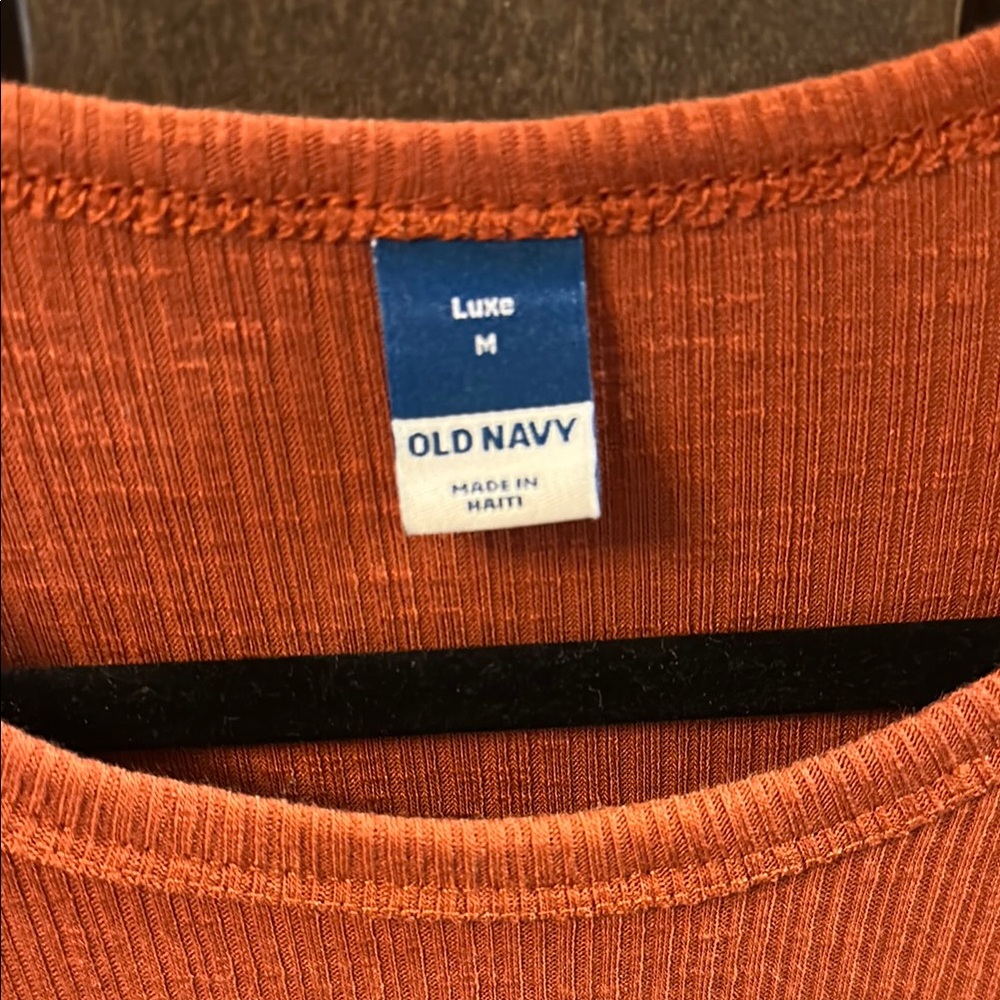 Old Navy Orange Relaxed Tank Top - Picture 2 of 2